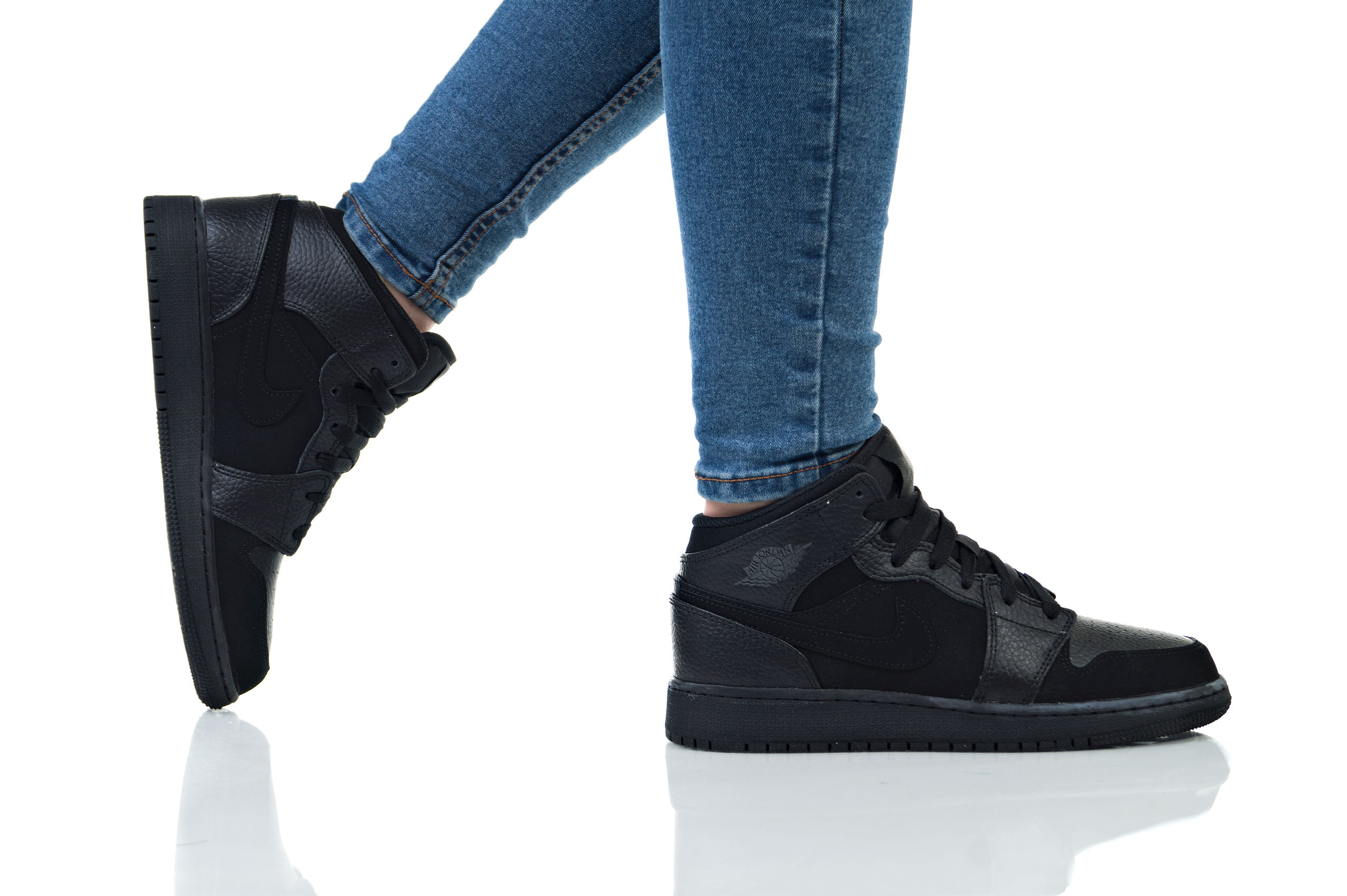 Shoes Nike AIR JORDAN MID (GS) 554725-064 immi b2b