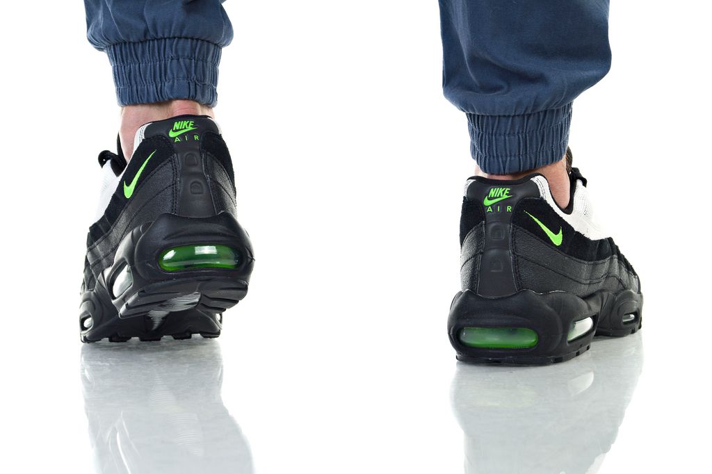 Shoes Nike AIR MAX 95 ESSENTIAL AT9865-004 | immi b2b